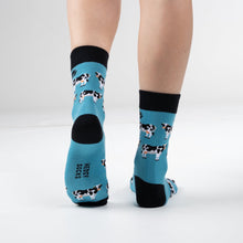 Load image into Gallery viewer, COW BAMBOO SOCKS - HEDGY SOCKS
